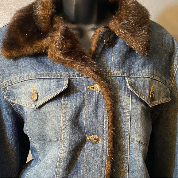 Wilsons Leather Maxima Faux Fur Lined Jean Jacket - Picture 3 of 16